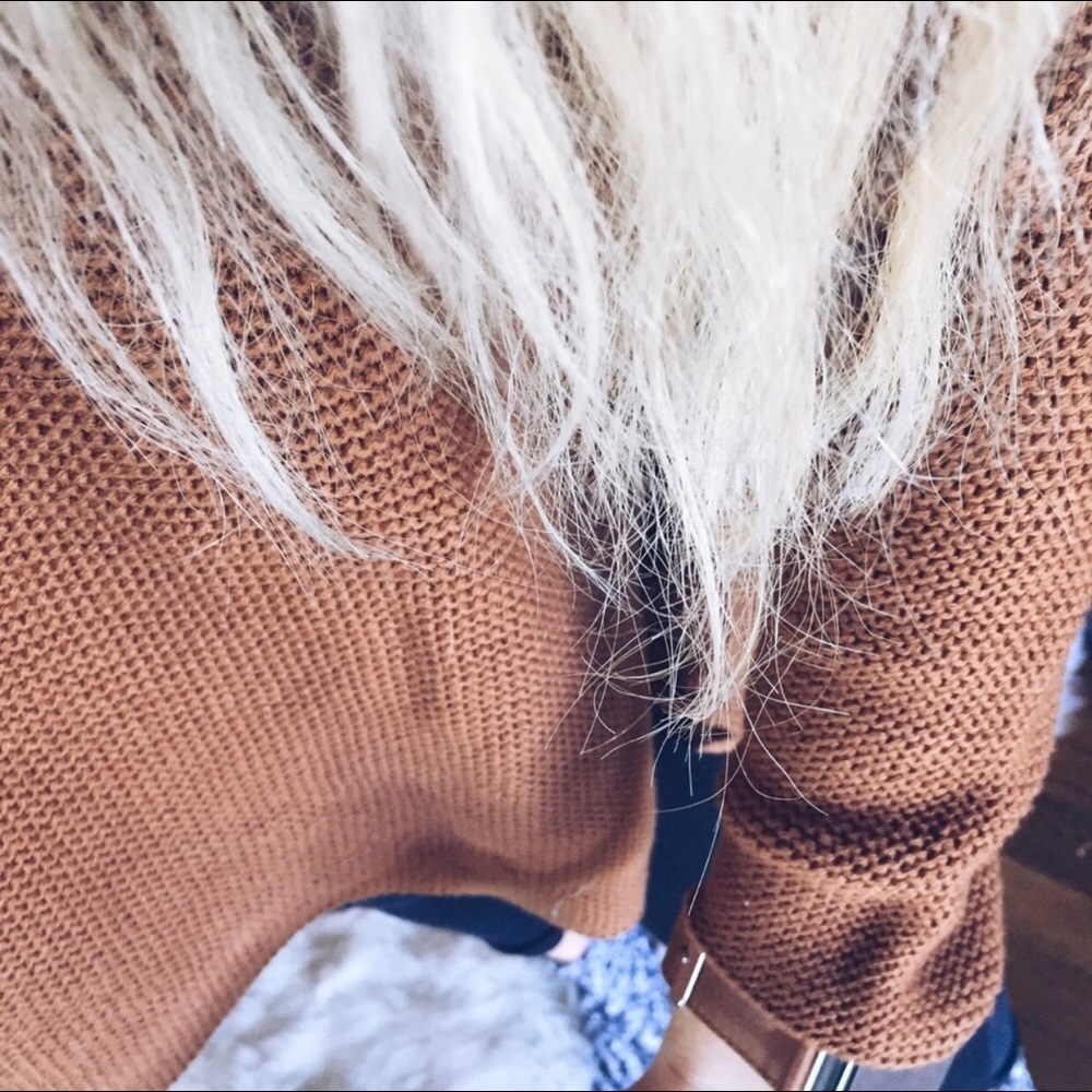 Burnt orange Autumn Cozy Sweater 🍂🍁🧡 - Picture 3 of 3